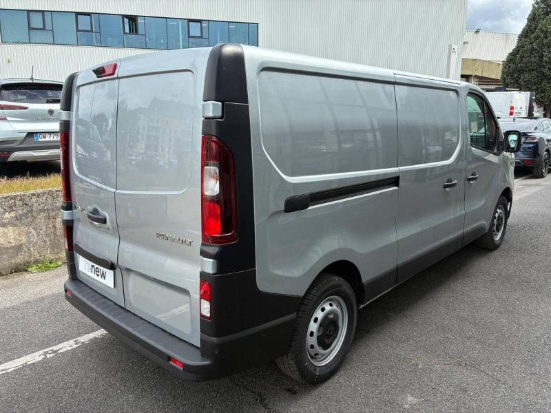 RENAULT Trafic Fg VUL d’occasion à vendre à CHENNEVIÈRES-SUR-MARNE chez ADP - SOVEA 94 (Photo 13)