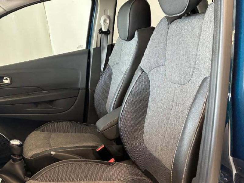 RENAULT Captur d’occasion à vendre à CHENNEVIÈRES-SUR-MARNE chez ADP - SOVEA 94 (Photo 7)