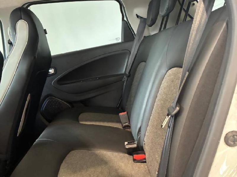 RENAULT Zoe d’occasion à vendre à CHENNEVIÈRES-SUR-MARNE chez ADP - SOVEA 94 (Photo 9)
