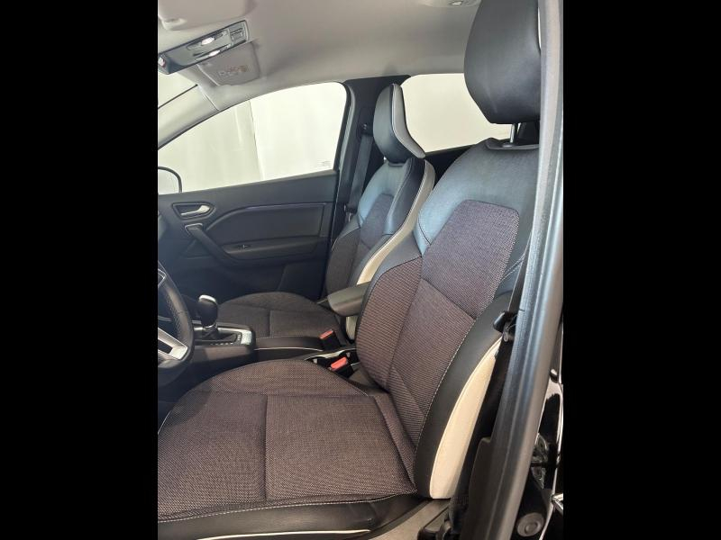 RENAULT Captur d’occasion à vendre à CHENNEVIÈRES-SUR-MARNE chez ADP - SOVEA 94 (Photo 11)