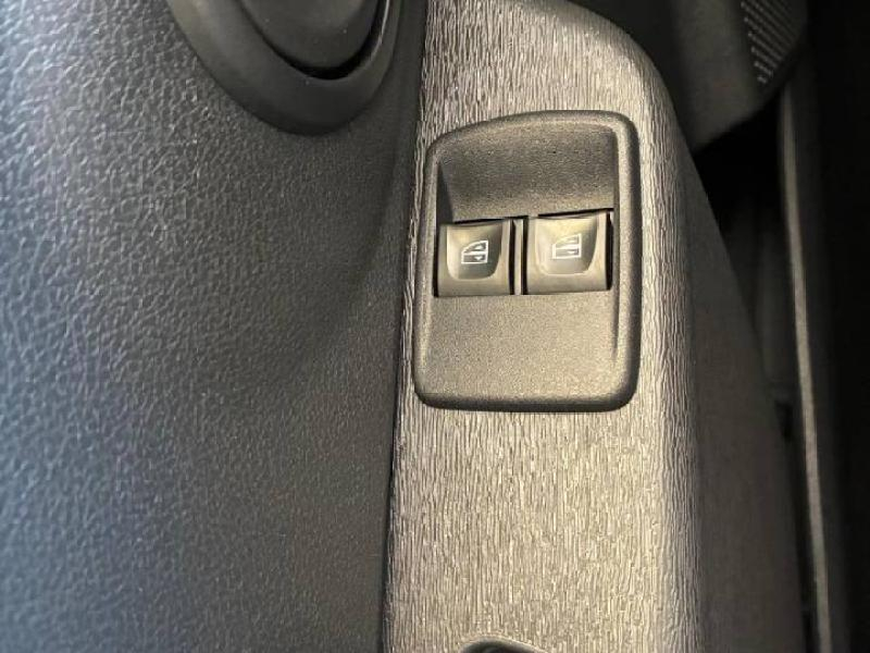 DACIA Lodgy d’occasion à vendre à CHENNEVIÈRES-SUR-MARNE chez ADP - SOVEA 94 (Photo 7)