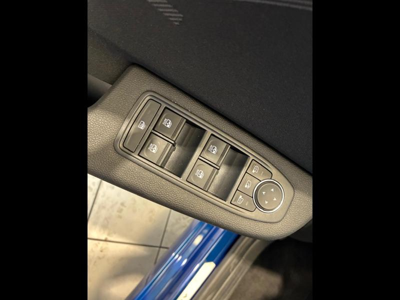 RENAULT Clio d’occasion à vendre à CHENNEVIÈRES-SUR-MARNE chez ADP - SOVEA 94 (Photo 17)