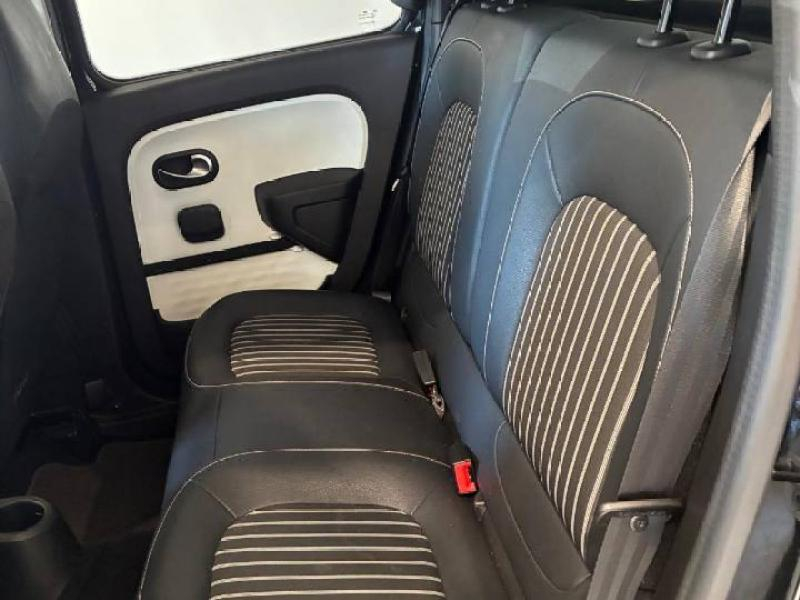 RENAULT Twingo d’occasion à vendre à CHENNEVIÈRES-SUR-MARNE chez ADP - SOVEA 94 (Photo 8)