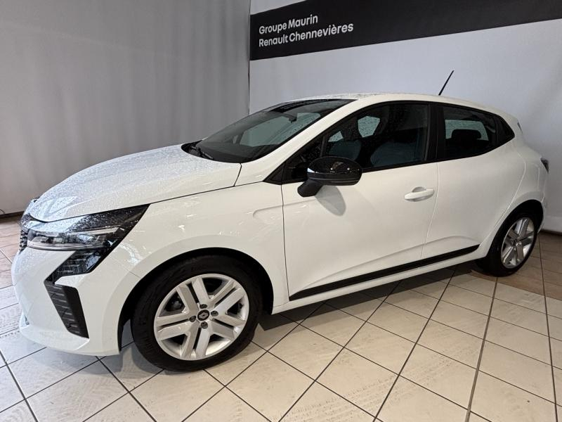 RENAULT Clio d’occasion à vendre à CHENNEVIÈRES-SUR-MARNE chez ADP - SOVEA 94 (Photo 4)