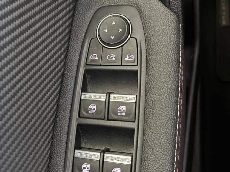 RENAULT Captur d’occasion à vendre à CHENNEVIÈRES-SUR-MARNE chez ADP - SOVEA 94 (Photo 6)