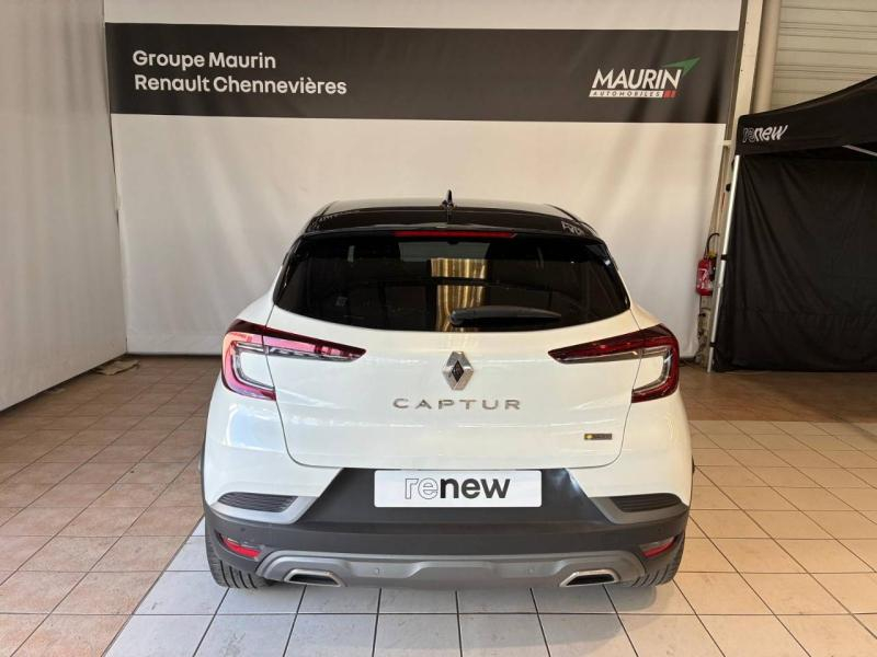 RENAULT Captur d’occasion à vendre à CHENNEVIÈRES-SUR-MARNE chez ADP - SOVEA 94 (Photo 12)
