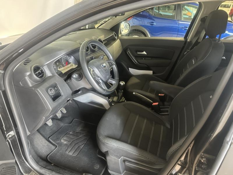 DACIA Duster d’occasion à vendre à CHENNEVIÈRES-SUR-MARNE chez ADP - SOVEA 94 (Photo 7)