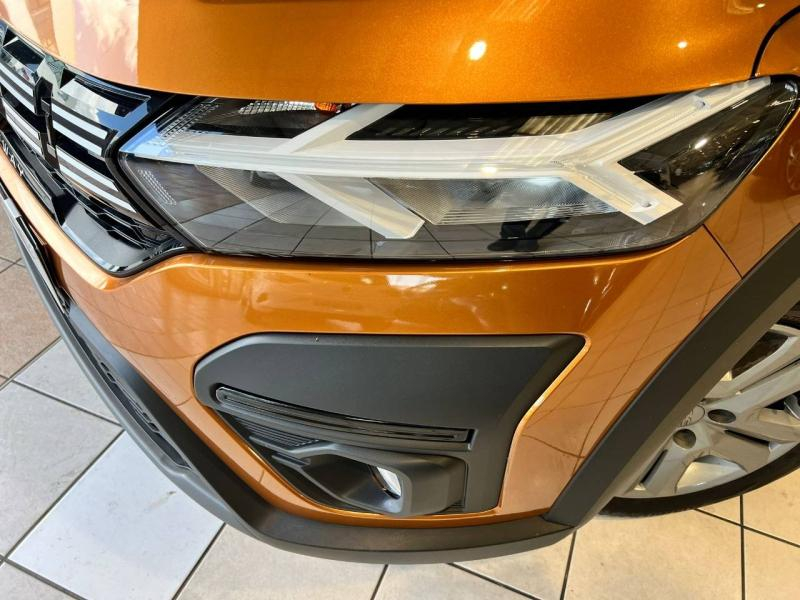 DACIA Sandero d’occasion à vendre à CHENNEVIÈRES-SUR-MARNE chez ADP - SOVEA 94 (Photo 14)