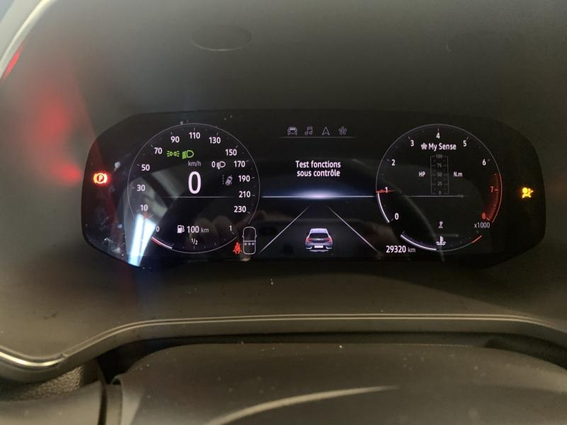 RENAULT Captur d’occasion à vendre à CHENNEVIÈRES-SUR-MARNE chez ADP - SOVEA 94 (Photo 8)