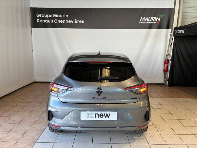RENAULT Clio d’occasion à vendre à CHENNEVIÈRES-SUR-MARNE chez ADP - SOVEA 94 (Photo 12)