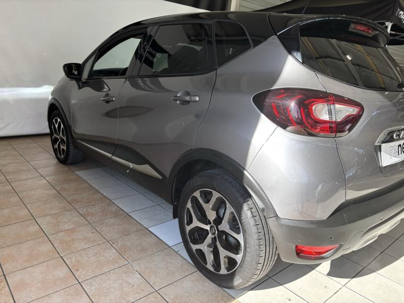 RENAULT Captur d’occasion à vendre à CHENNEVIÈRES-SUR-MARNE chez ADP - SOVEA 94 (Photo 3)