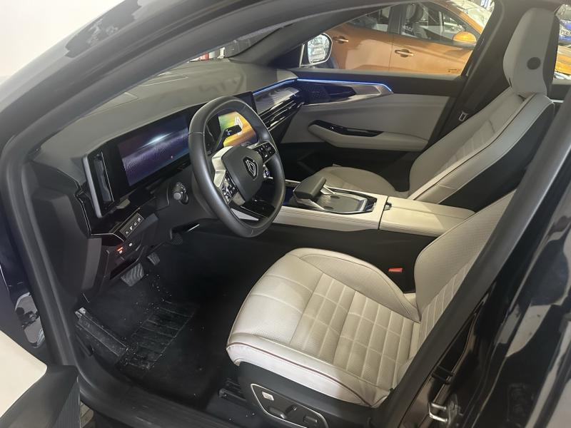 RENAULT Espace d’occasion à vendre à CHENNEVIÈRES-SUR-MARNE chez ADP - SOVEA 94 (Photo 8)