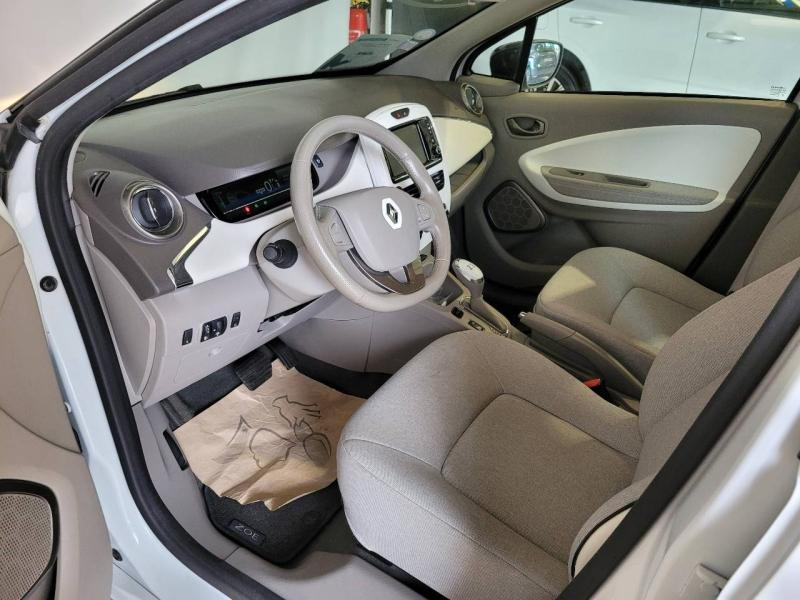 RENAULT Zoe d’occasion à vendre à CHENNEVIÈRES-SUR-MARNE chez ADP - SOVEA 94 (Photo 5)