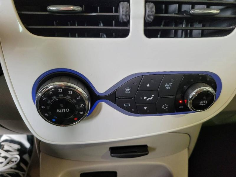 RENAULT Zoe d’occasion à vendre à CHENNEVIÈRES-SUR-MARNE chez ADP - SOVEA 94 (Photo 9)