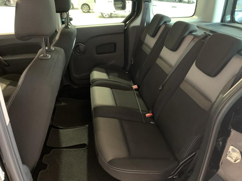 RENAULT Kangoo d’occasion à vendre à CHENNEVIÈRES-SUR-MARNE chez ADP - SOVEA 94 (Photo 9)