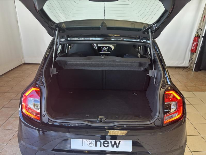RENAULT Twingo d’occasion à vendre à CHENNEVIÈRES-SUR-MARNE chez ADP - SOVEA 94 (Photo 11)