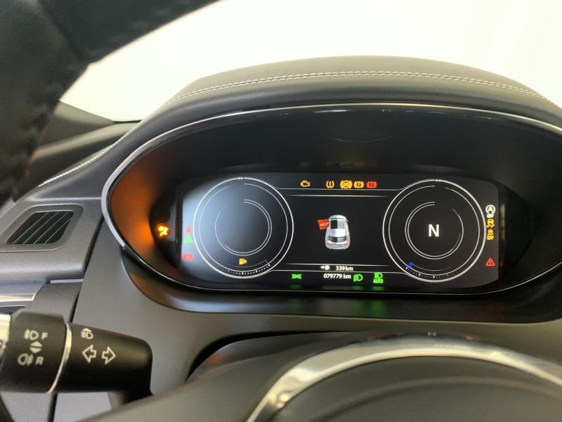JAGUAR E-Pace d’occasion à vendre à CHENNEVIÈRES-SUR-MARNE chez ADP - SOVEA 94 (Photo 11)