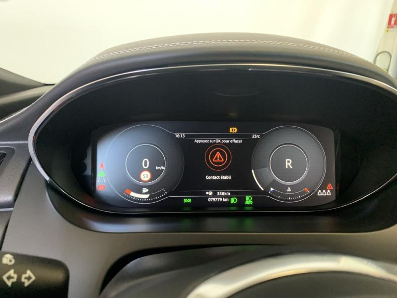 JAGUAR E-Pace d’occasion à vendre à CHENNEVIÈRES-SUR-MARNE chez ADP - SOVEA 94 (Photo 18)
