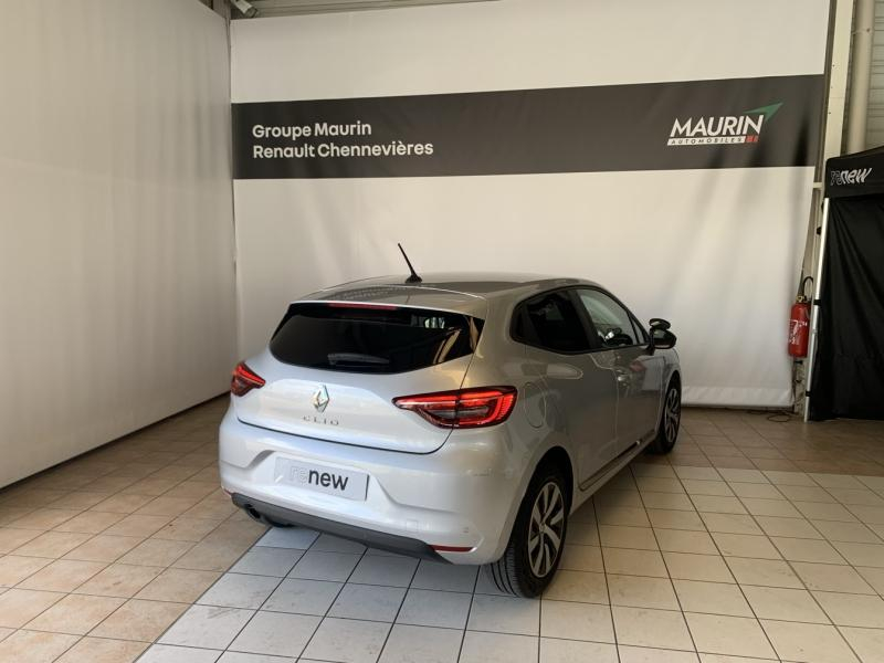 RENAULT Clio d’occasion à vendre à CHENNEVIÈRES-SUR-MARNE chez ADP - SOVEA 94 (Photo 3)