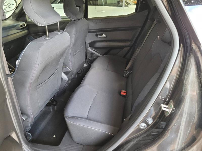 DACIA Duster d’occasion à vendre à CHENNEVIÈRES-SUR-MARNE chez ADP - SOVEA 94 (Photo 6)