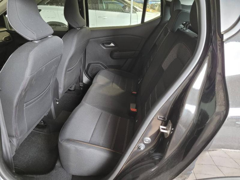 DACIA Sandero d’occasion à vendre à CHENNEVIÈRES-SUR-MARNE chez ADP - SOVEA 94 (Photo 6)