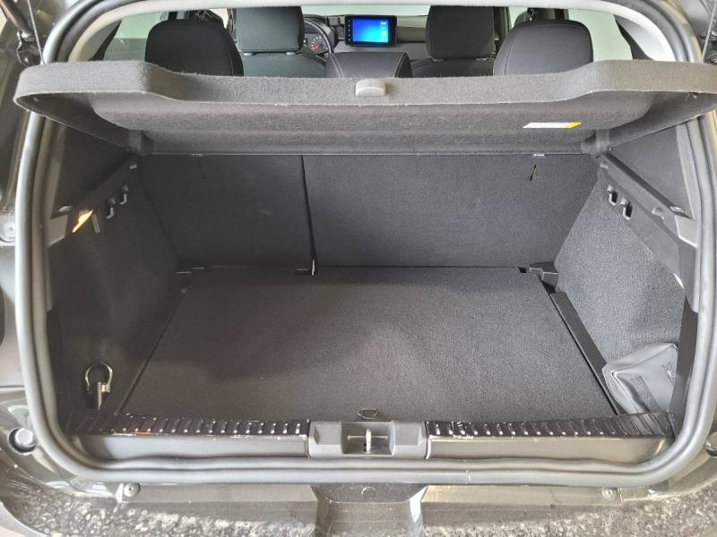 DACIA Sandero d’occasion à vendre à CHENNEVIÈRES-SUR-MARNE chez ADP - SOVEA 94 (Photo 7)