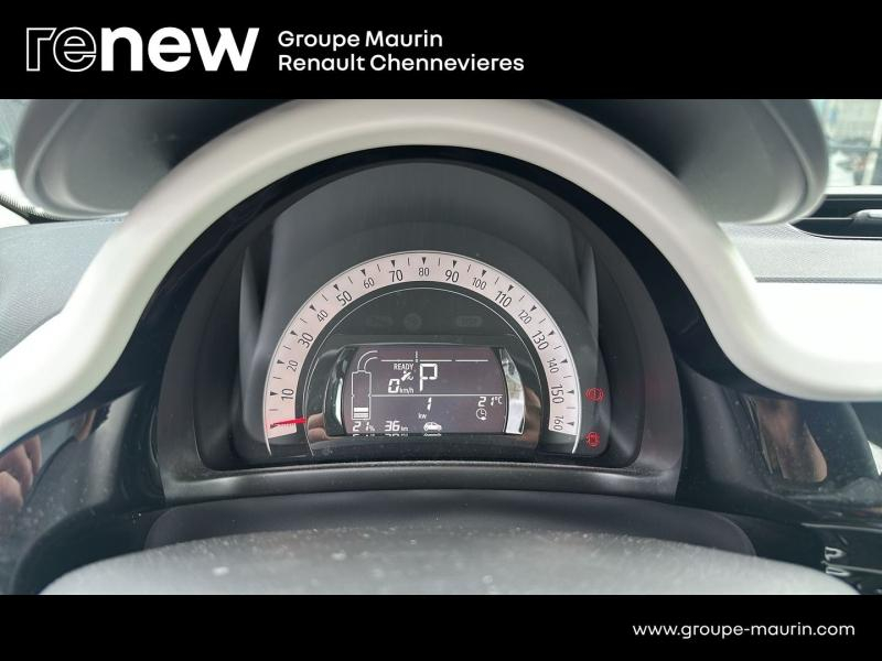 RENAULT Twingo d’occasion à vendre à CHENNEVIÈRES-SUR-MARNE chez ADP - SOVEA 94 (Photo 9)