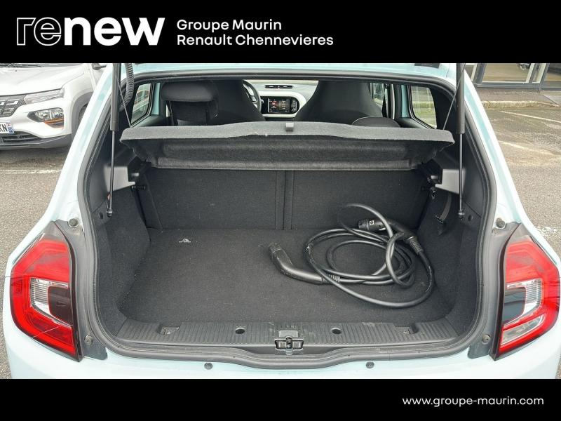RENAULT Twingo d’occasion à vendre à CHENNEVIÈRES-SUR-MARNE chez ADP - SOVEA 94 (Photo 13)