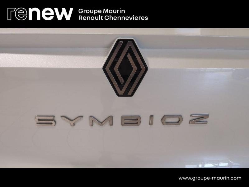 RENAULT  d’occasion à vendre à CHENNEVIÈRES-SUR-MARNE chez ADP - SOVEA 94 (Photo 11)