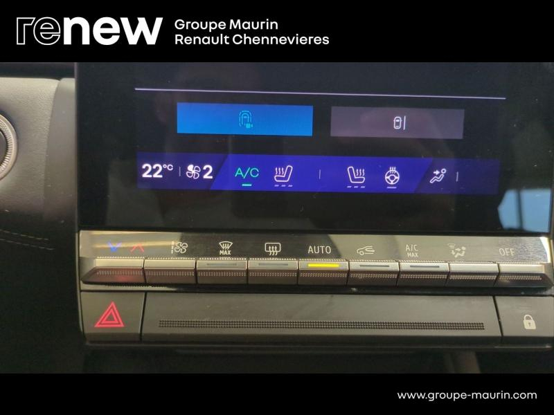 RENAULT  d’occasion à vendre à CHENNEVIÈRES-SUR-MARNE chez ADP - SOVEA 94 (Photo 19)
