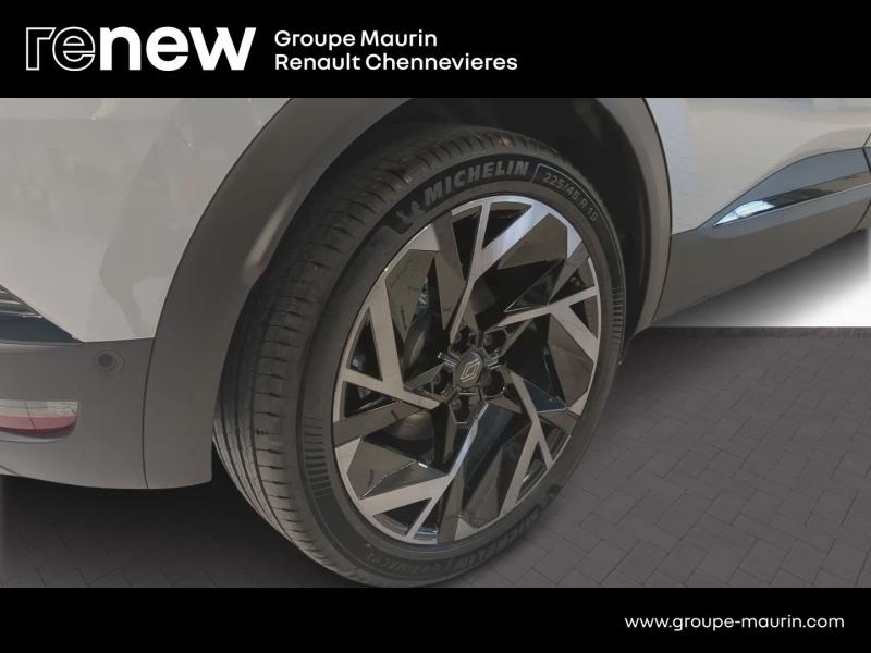 RENAULT Captur d’occasion à vendre à CHENNEVIÈRES-SUR-MARNE chez ADP - SOVEA 94 (Photo 7)
