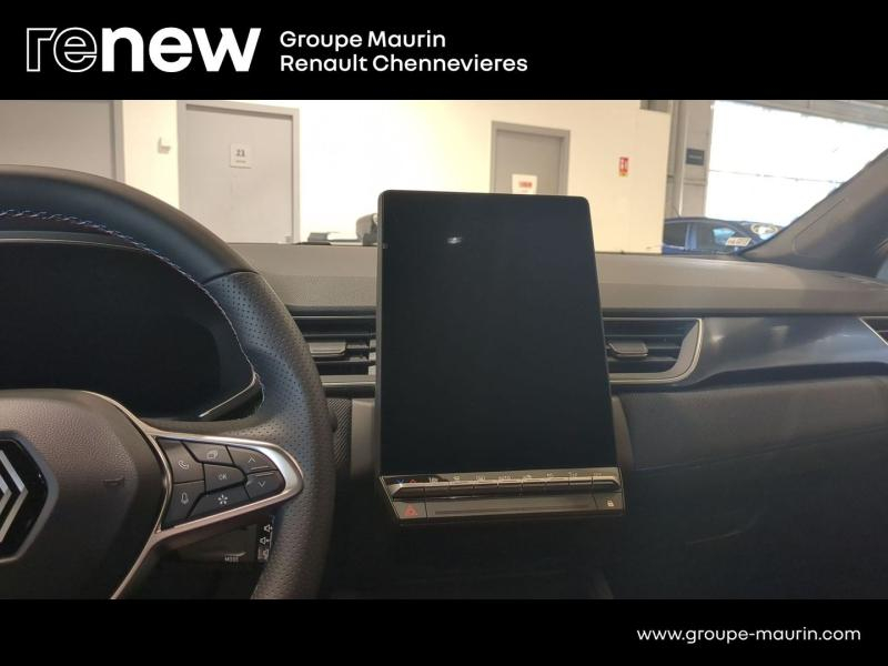 RENAULT Captur d’occasion à vendre à CHENNEVIÈRES-SUR-MARNE chez ADP - SOVEA 94 (Photo 12)