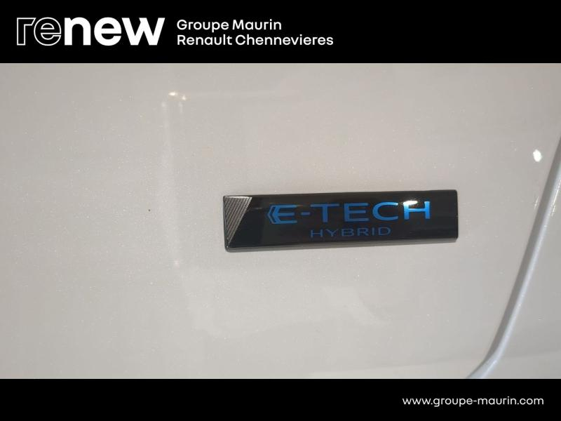 RENAULT Captur d’occasion à vendre à CHENNEVIÈRES-SUR-MARNE chez ADP - SOVEA 94 (Photo 18)