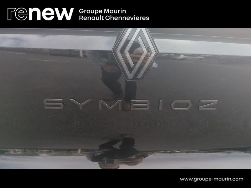 RENAULT  d’occasion à vendre à CHENNEVIÈRES-SUR-MARNE chez ADP - SOVEA 94 (Photo 16)
