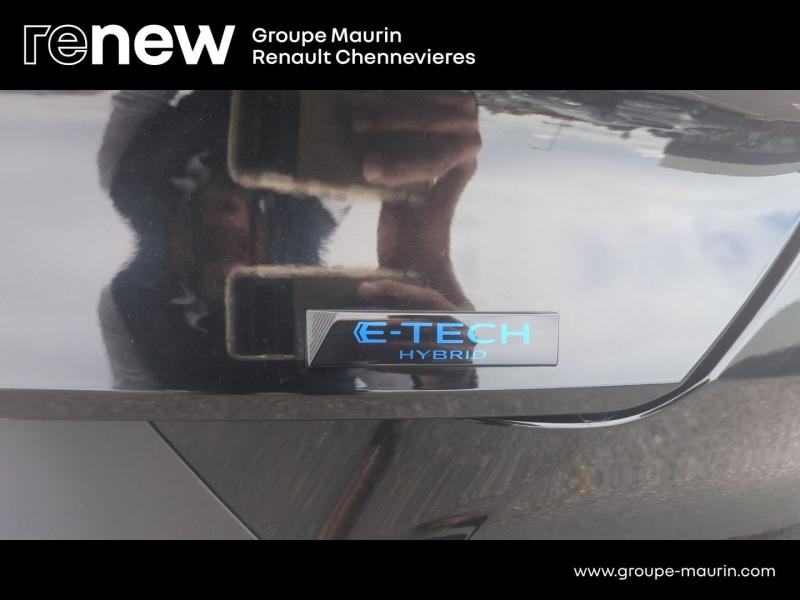 RENAULT  d’occasion à vendre à CHENNEVIÈRES-SUR-MARNE chez ADP - SOVEA 94 (Photo 17)