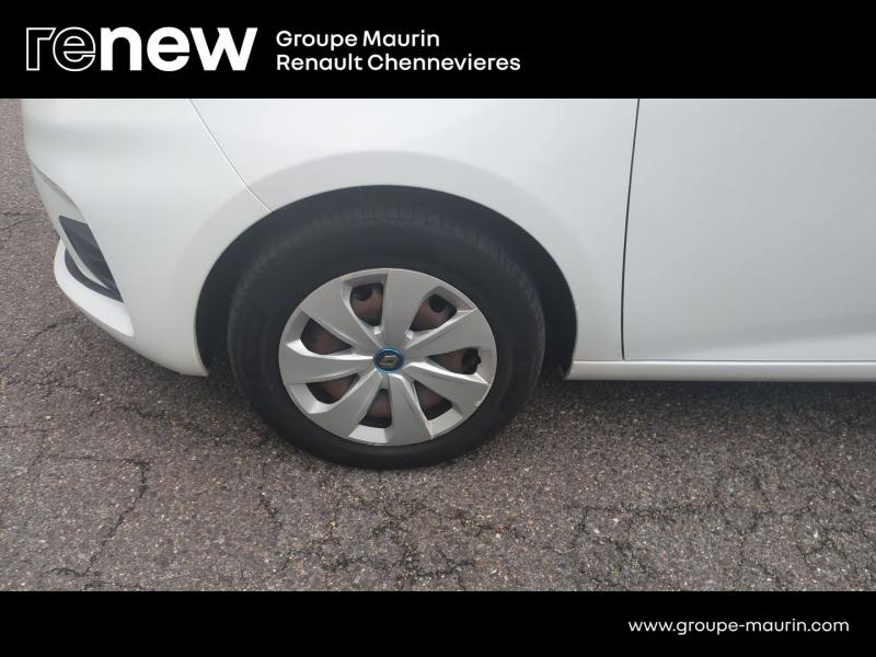 RENAULT Zoe d’occasion à vendre à CHENNEVIÈRES-SUR-MARNE chez ADP - SOVEA 94 (Photo 14)