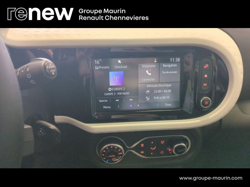 RENAULT Twingo d’occasion à vendre à CHENNEVIÈRES-SUR-MARNE chez ADP - SOVEA 94 (Photo 8)