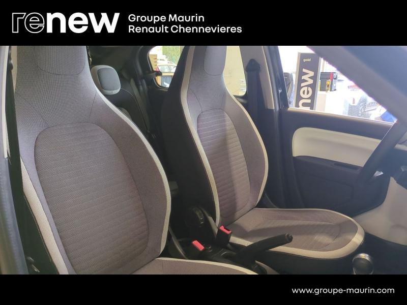 RENAULT Twingo d’occasion à vendre à CHENNEVIÈRES-SUR-MARNE chez ADP - SOVEA 94 (Photo 20)