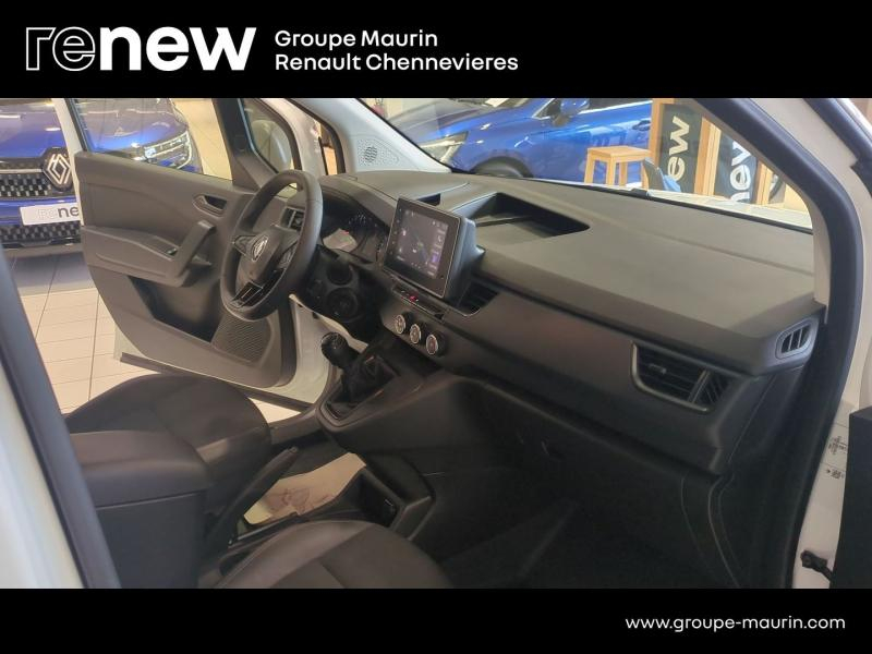 RENAULT Kangoo Van d’occasion à vendre à CHENNEVIÈRES-SUR-MARNE chez ADP - SOVEA 94 (Photo 17)