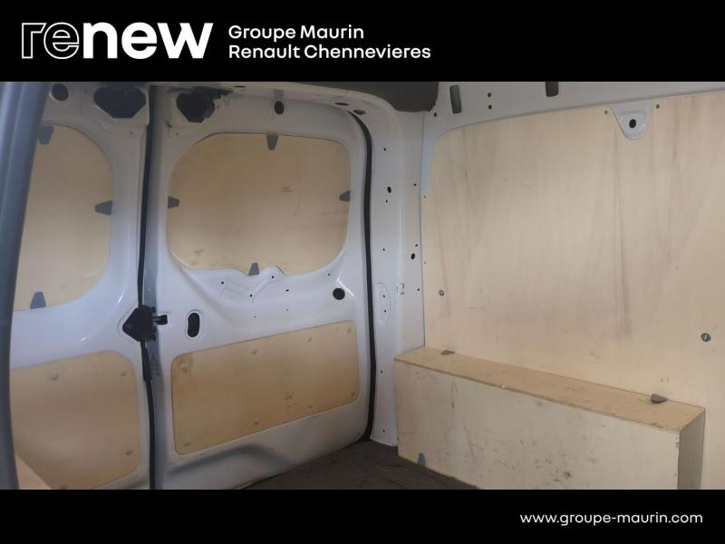 RENAULT Kangoo Van d’occasion à vendre à CHENNEVIÈRES-SUR-MARNE chez ADP - SOVEA 94 (Photo 19)