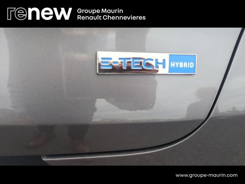 RENAULT Captur d’occasion à vendre à CHENNEVIÈRES-SUR-MARNE chez ADP - SOVEA 94 (Photo 17)