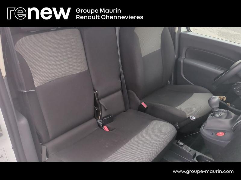 RENAULT Kangoo Express VUL d’occasion à vendre à CHENNEVIÈRES-SUR-MARNE chez ADP - SOVEA 94 (Photo 14)