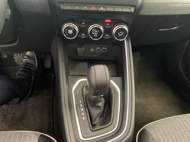 RENAULT Clio d’occasion à vendre à CHENNEVIÈRES-SUR-MARNE chez ADP - SOVEA 94 (Photo 11)