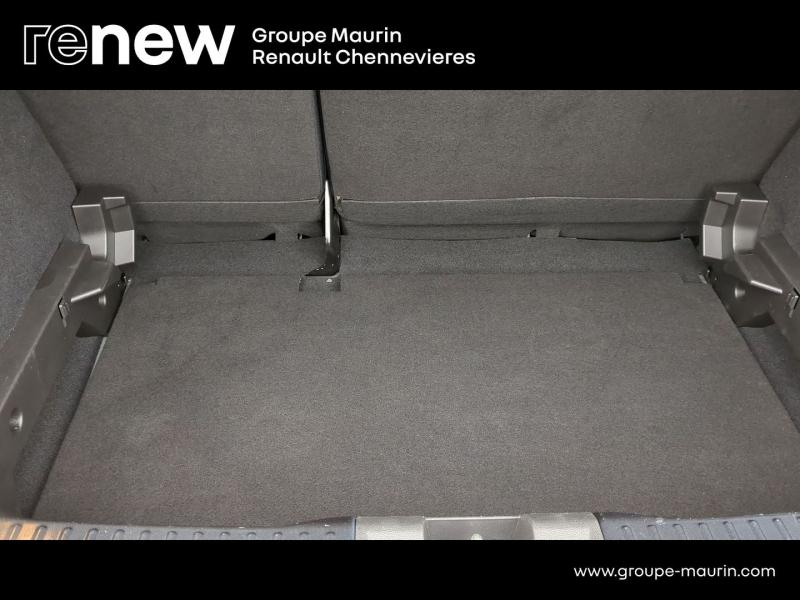 DACIA Sandero d’occasion à vendre à CHENNEVIÈRES-SUR-MARNE chez ADP - SOVEA 94 (Photo 17)