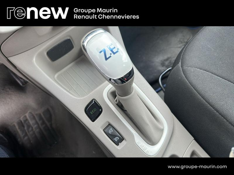 RENAULT Zoe d’occasion à vendre à CHENNEVIÈRES-SUR-MARNE chez ADP - SOVEA 94 (Photo 17)