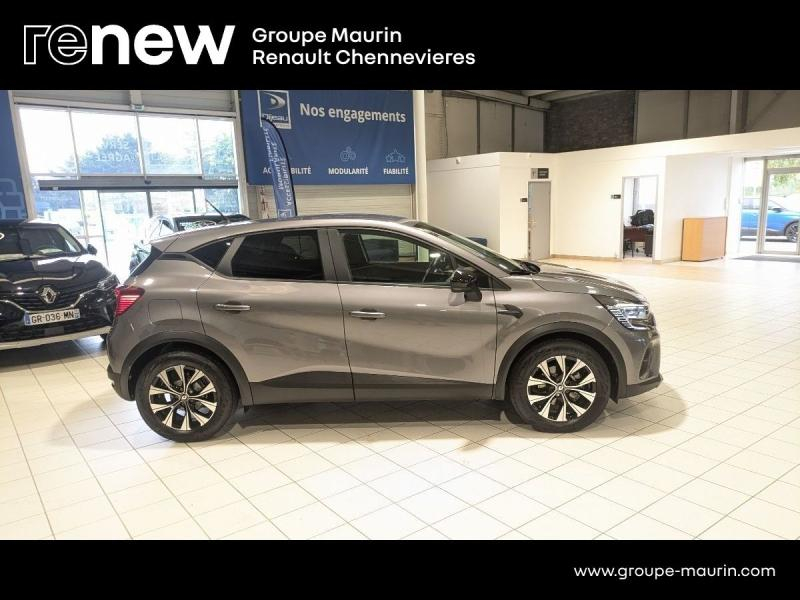 RENAULT Captur d’occasion à vendre à CHENNEVIÈRES-SUR-MARNE chez ADP - SOVEA 94 (Photo 5)