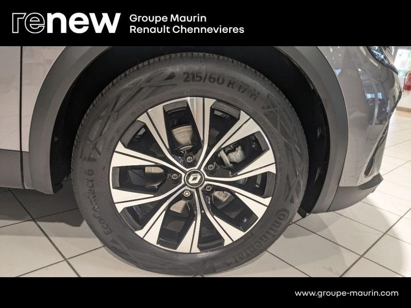 RENAULT Captur d’occasion à vendre à CHENNEVIÈRES-SUR-MARNE chez ADP - SOVEA 94 (Photo 14)