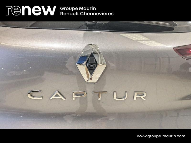 RENAULT Captur d’occasion à vendre à CHENNEVIÈRES-SUR-MARNE chez ADP - SOVEA 94 (Photo 19)
