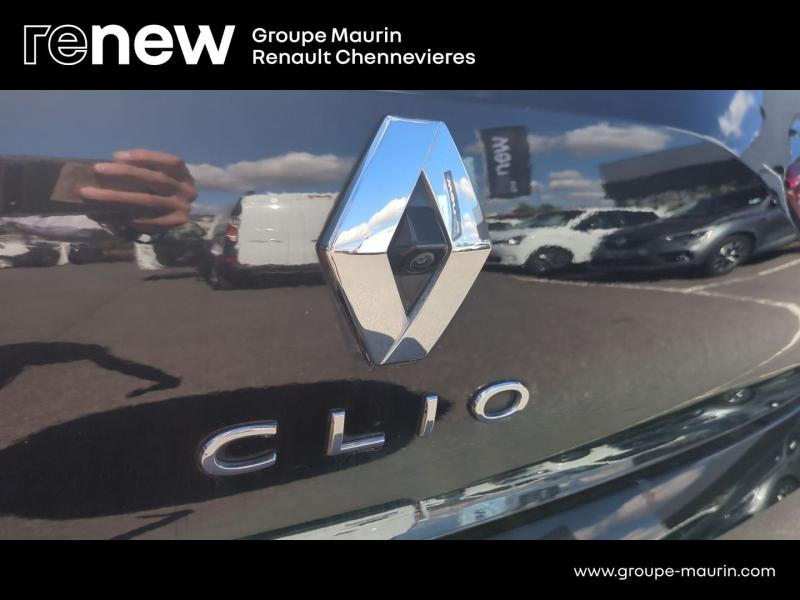 RENAULT Clio d’occasion à vendre à CHENNEVIÈRES-SUR-MARNE chez ADP - SOVEA 94 (Photo 18)