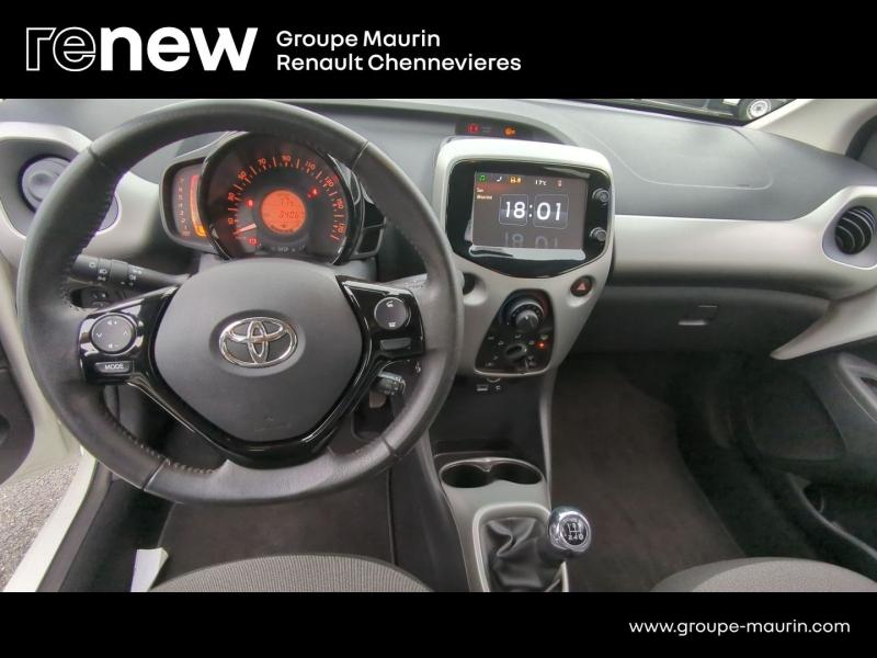 TOYOTA Aygo d’occasion à vendre à CHENNEVIÈRES-SUR-MARNE chez ADP - SOVEA 94 (Photo 8)